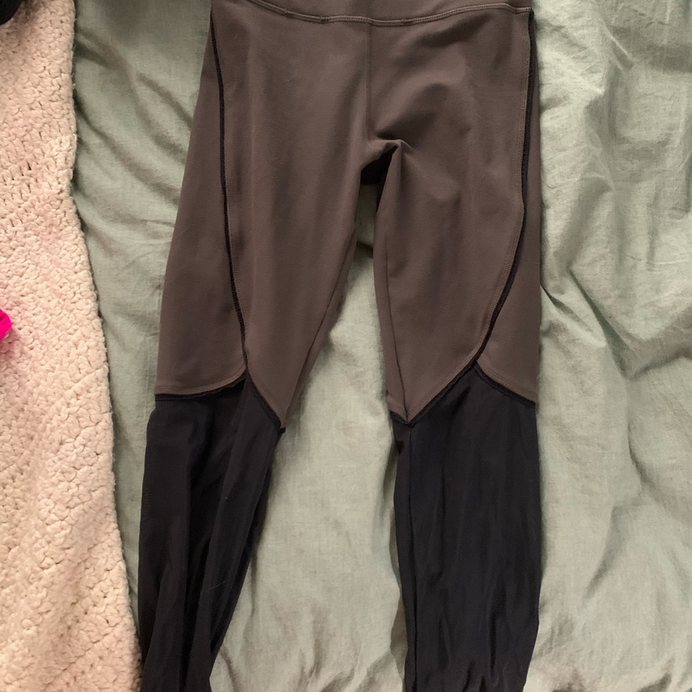 Fabletics Green and Black leggings